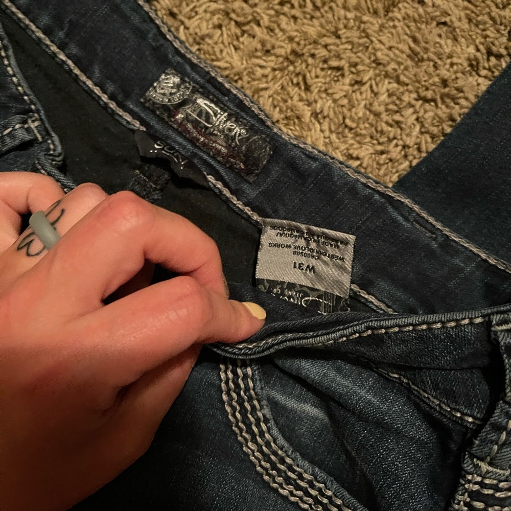 Capris - Picture 2 of 3